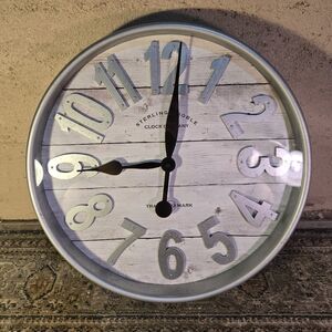 Better Homes & Gardens Indoor 20" Farmhouse Analog Wall Clock
